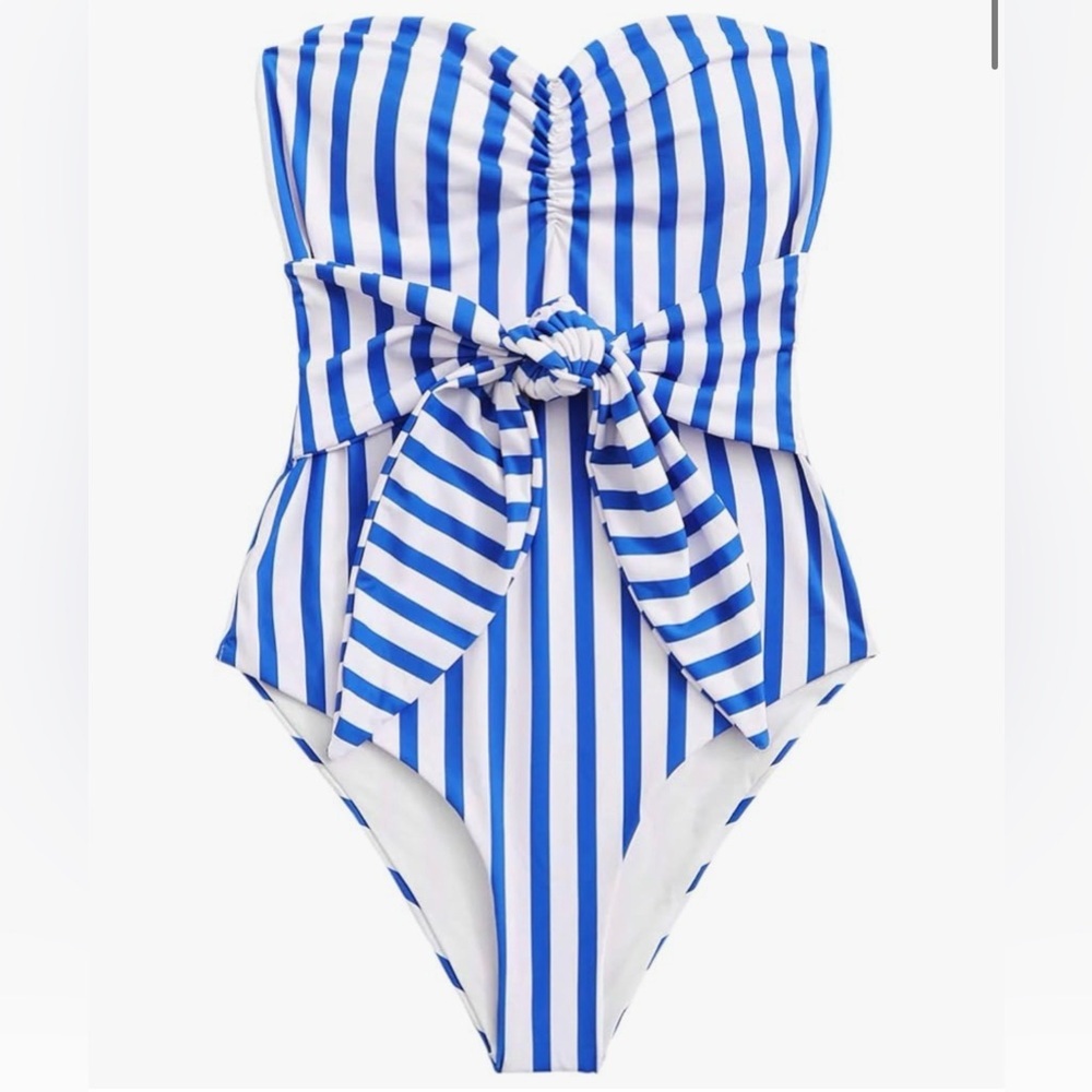 Sweatyrocks Women’s Blue and White Striped Swimsuit Strapless